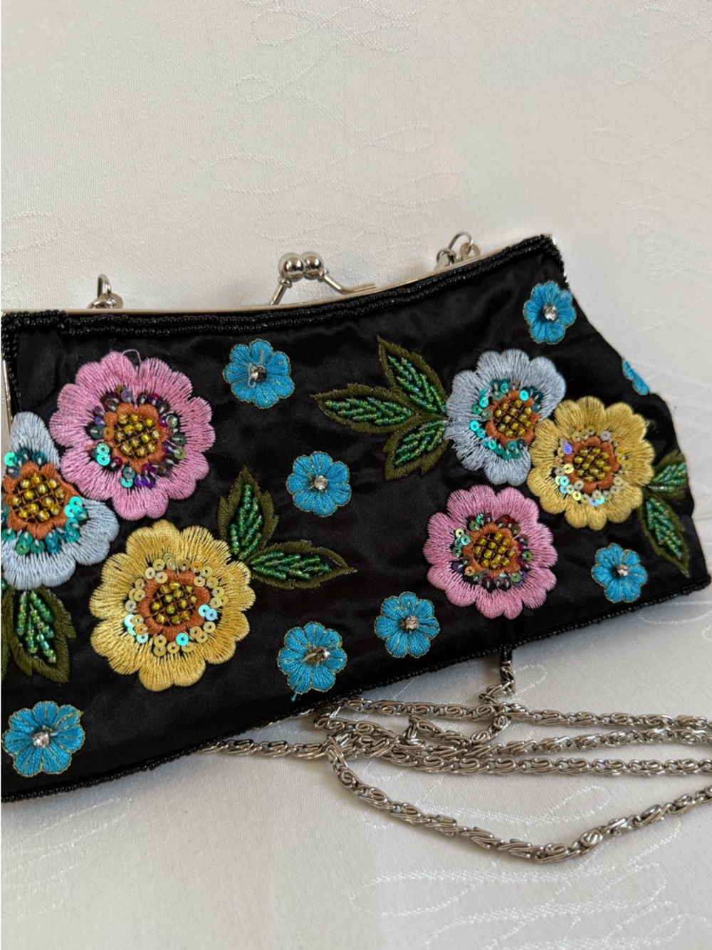Vintage JNY Floral Beaded Satin Clutch Kiss Lock Evening Bag Black - Picture 3 of 12